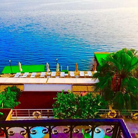 Akyali Hotel Guvercinlik  ภายนอก รูปภาพ