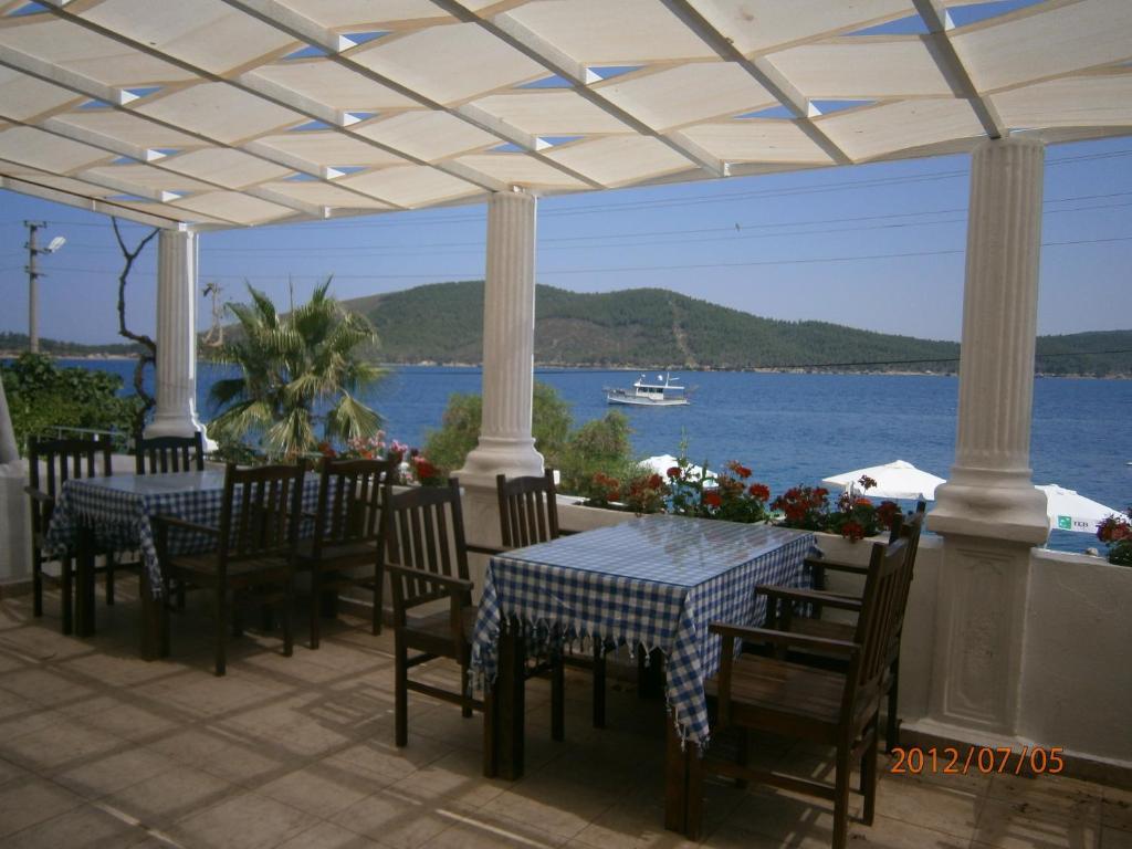 Akyali Hotel Guvercinlik  ภายนอก รูปภาพ